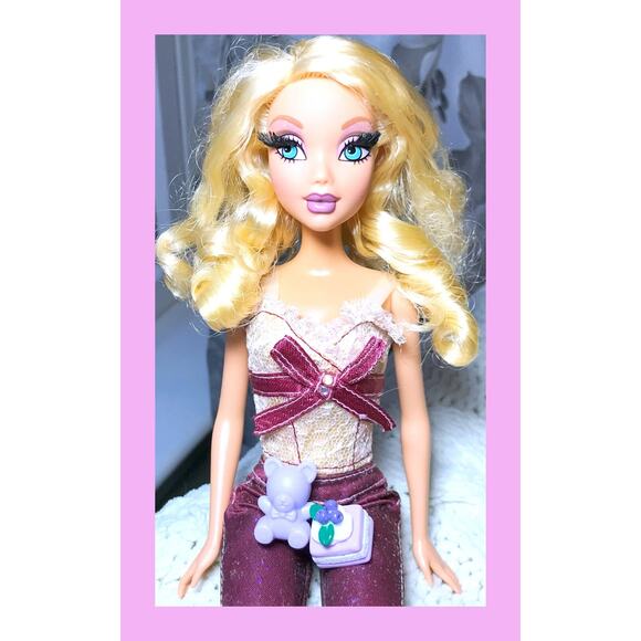 VTG 2005 My Scene Goes Hollywood Barbie Doll Rooted Eyelashes Blonde - Picture 5 of 10